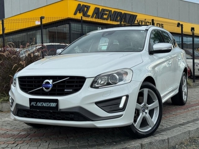 Volvo XC60 2.0 T5 Drive-E R-Design 2015