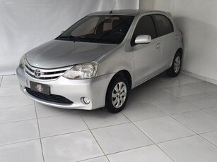 Toyota Etios Hatch Etios XS 1.3 (Flex) 2013