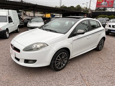 BRAVO 1.8 SPORTING 16V FLEX 4P MANUAL 2014