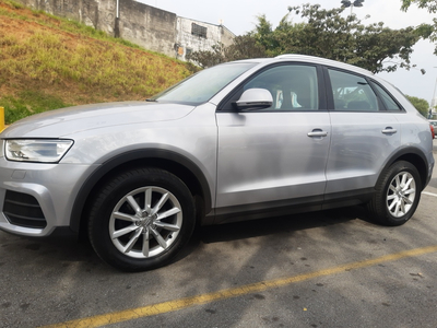 Audi Q3 1.4 Tfsi Attraction S-tronic 5p