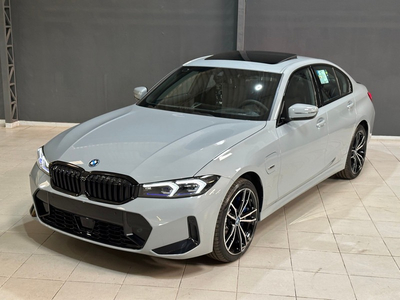 Bmw 330e 2.0 16v Turbo Híbrido M Sport Automático 2024