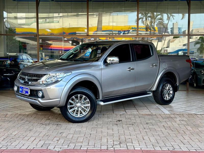 Mitsubishi L200 Triton 2.4 16v Turbo Diesel Sport Hpe- S Cd 4p 4x4 Aut