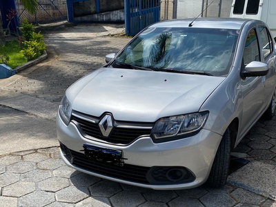 Renault Logan 1.6 16v Expression Sce 4p