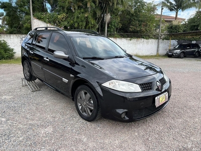 RENAULT MEGANE GRAND TOUR