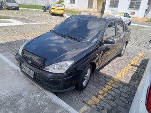 Ford Focus Sedan 2.0 Glx 4p