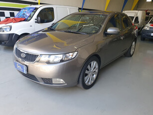 Kia Cerato 1.6 SX3 16V GASOLINA 4P AUTOMÁTICO