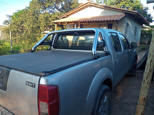 Nissan Frontier 2.5 Xe Cab. Dupla 4x2 4p