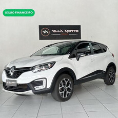 Renault Captur Bose