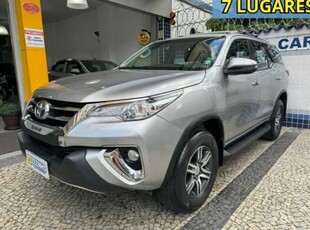 TOYOTA HILUX SW4