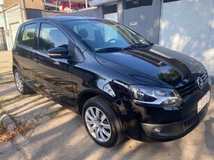 Volkswagen Fox 1.0 8V (Flex) 4p 2011