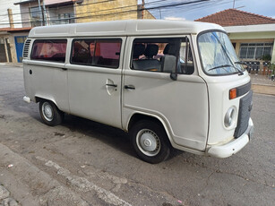 Volkswagen Kombi 1.4 Standard Total Flex 3p