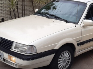 Volkswagen Santana 2.0 4p