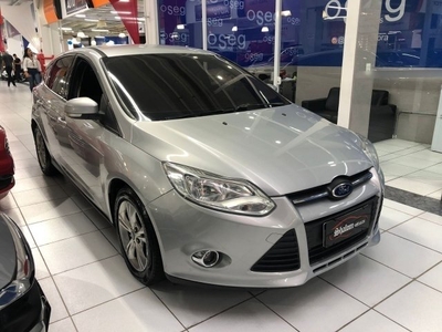 Ford Focus Hatch S 1.6 16V TiVCT PowerShift 2014