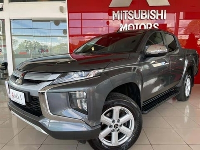 MITSUBISHI L200 TRITON