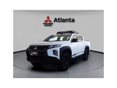 Mitsubishi L200 Triton Savana 2.4 D 4WD (Aut) 2024