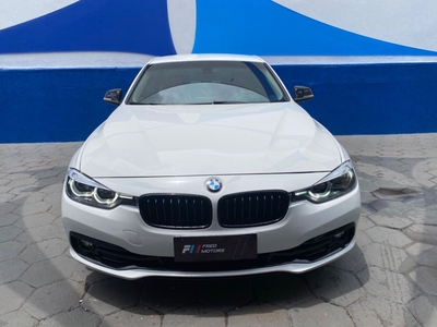 BMW 320i 2018 / 2018 Branco Flex 4P Automatico