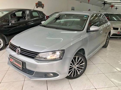 VOLKSWAGEN JETTA 2.0 TSI HIGHLINE 200CV GASOLINA 4P TIPTRONIC