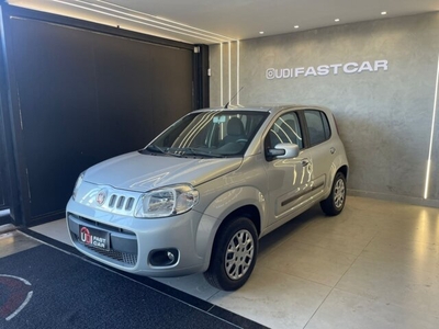 Fiat Uno Vivace 1.0 8V (Flex) 4p 2011