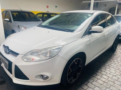 Ford Focus Sedan Titanium 2.0 16V PowerShift 2014