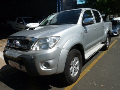 Toyota Hilux Cabine Dupla Hilux SRV 4X4 3.0 (cab dupla) (aut) 2011