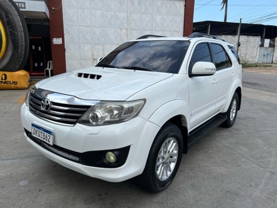 Toyota SW4 SRV 3.0 4X4 (7 Lugares) 2013