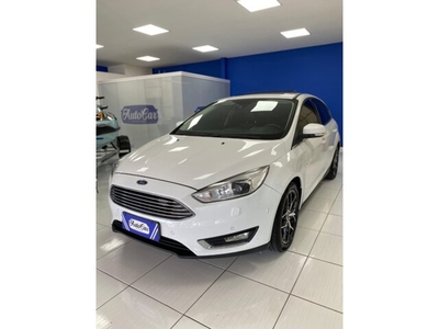 Ford Focus Sedan Titanium 2.0 PowerShift 2016