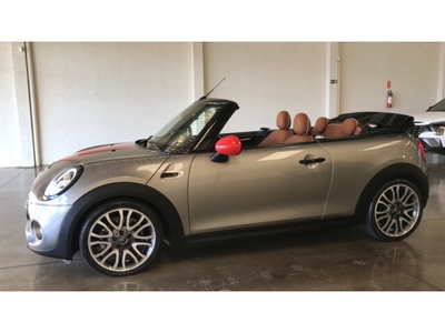 MINI Cabrio (Aut) 2019