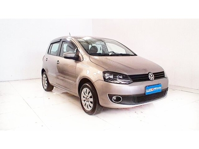 Volkswagen Fox 1.0 TEC (Flex) 4p 2014