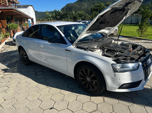 Audi A4 2.0 Tfsi Attraction Multitronic 4p
