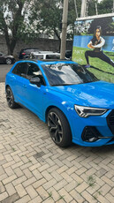 Audi Q3 1.4 Black S-line Tfsi S-tronic 5p