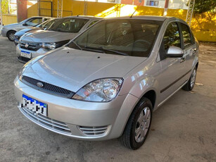 Ford Fiesta Sedan 1.0