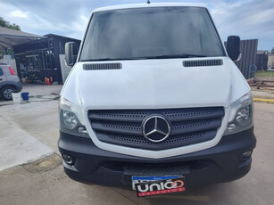 Mercedes-Benz Sprinter 2.2 415 CDI FURGÃO CURTA TETO BAIXO