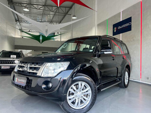 Mitsubishi Pajero Full 3.2 Hpe Aut. 5p