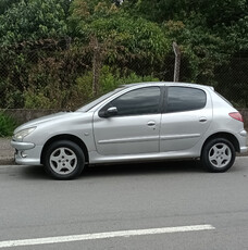 Peugeot 206 1.4 Feline 5p