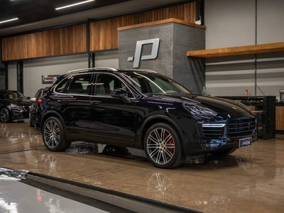 PORSCHE CAYENNE 4.8 4X4 V8 32V TURBO GASOLINA 4P TIPTRONIC