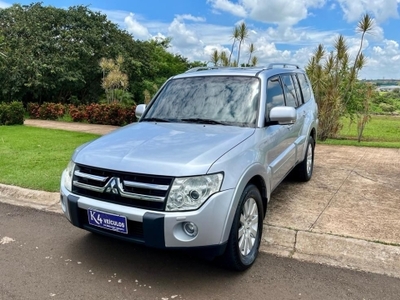 MITSUBISHI PAJERO FULL