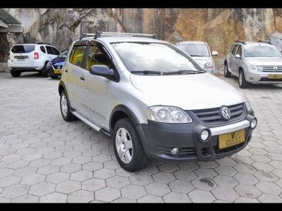 VOLKSWAGEN CROSSFOX