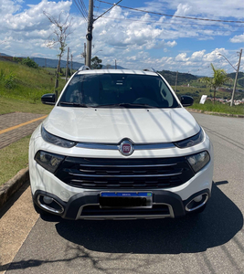 Fiat Toro 2.0 Volcano 4x4 Aut. 4p