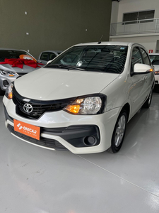 Toyota Etios 1.5 X Plus 16v Aut. 4p