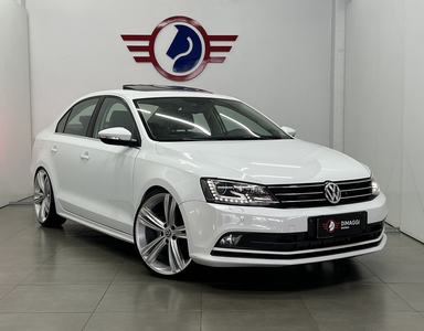 Volkswagen Jetta 2.0 Tsi Highline 4p