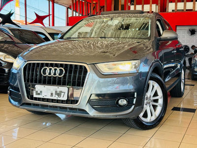 Audi Q3 2.0 Tfsi Ambiente S-tronic Quattro 5p