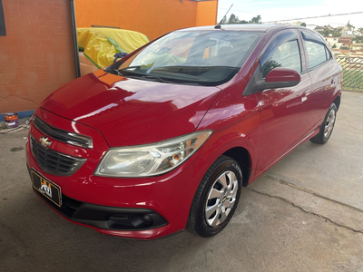 Chevrolet Onix ONIX HATCH LT 1.0 8V FlexPower 5p Mec.