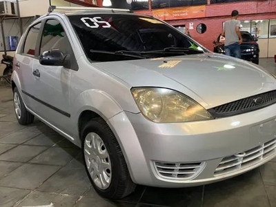 Fiesta 2005 Hatch 1.0 completo!!!!!! Pequena entrada + R$ 416,81 fixas!!!!