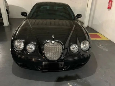 Jaguar S Type V8 R 2006 com 30.000 km