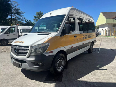 Mercedes-Benz Sprinter Van 2.2 Cdi 415 Luxo Teto Alto 5p