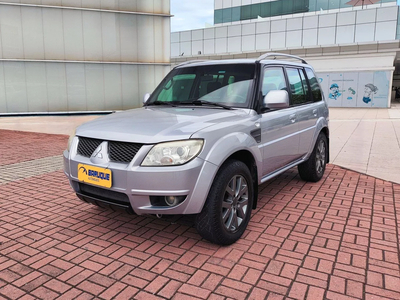 Mitsubishi Pajero TR4 2.0 4X2 16V 140CV FLEX 4P AUTOMÁTICO