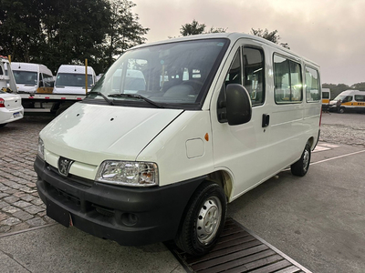 Peugeot Boxer Minibus 2.8 Hdi 330m 16l 5p