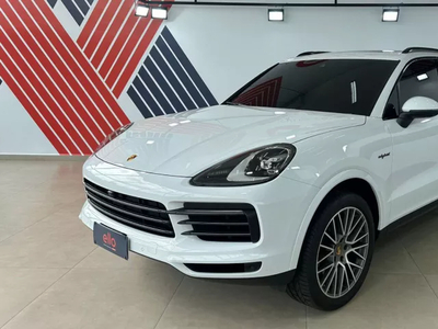 Porsche Cayenne 3.0 V6 PLATINUM EDITION