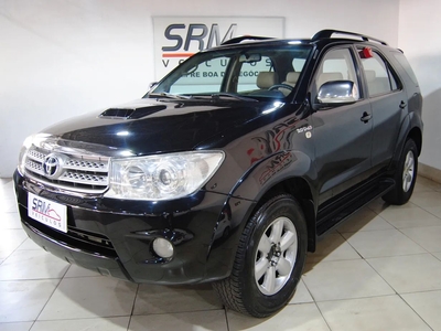 Toyota Hilux SW4 SRV 4x4 3.0 Turbo (aut)