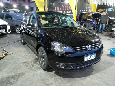 Volkswagen Polo 2014 1.6 Vht Total Flex I-motion 5p